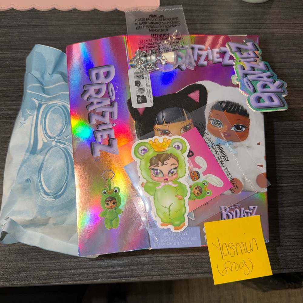 Bratz Bratziez Iconz Seriez Plush Keychain | Yasmin